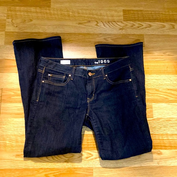 Gap 1969 jeans, EUC - Picture 1 of 4